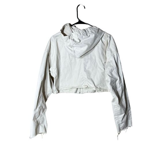 BDG Cropped Raw Hem Cut Off Lightweight Jacket Size M - Picture 9 of 10